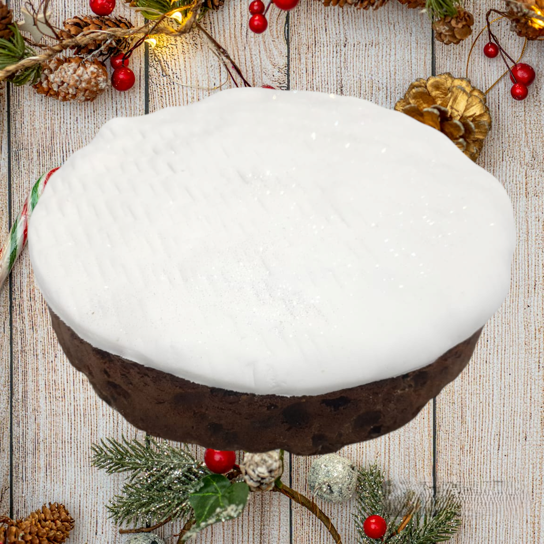 Round Fruit Cake With Icing